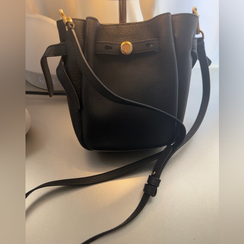 Tory Burch Small Leather Romy Crossbody Bag